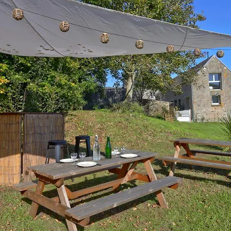 3 Bedroom Lovely Home In La Pernelle *
