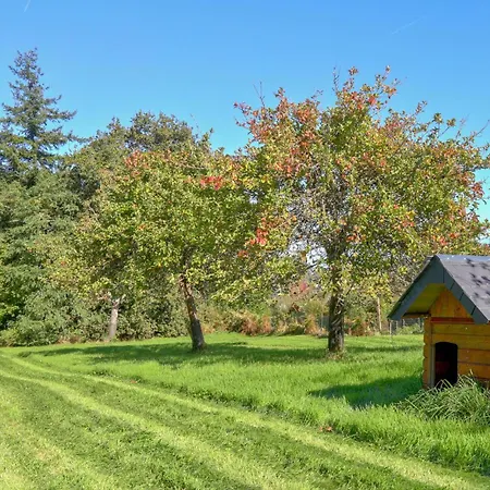 Ferienhaus Cozy In With Wifi La Pernelle